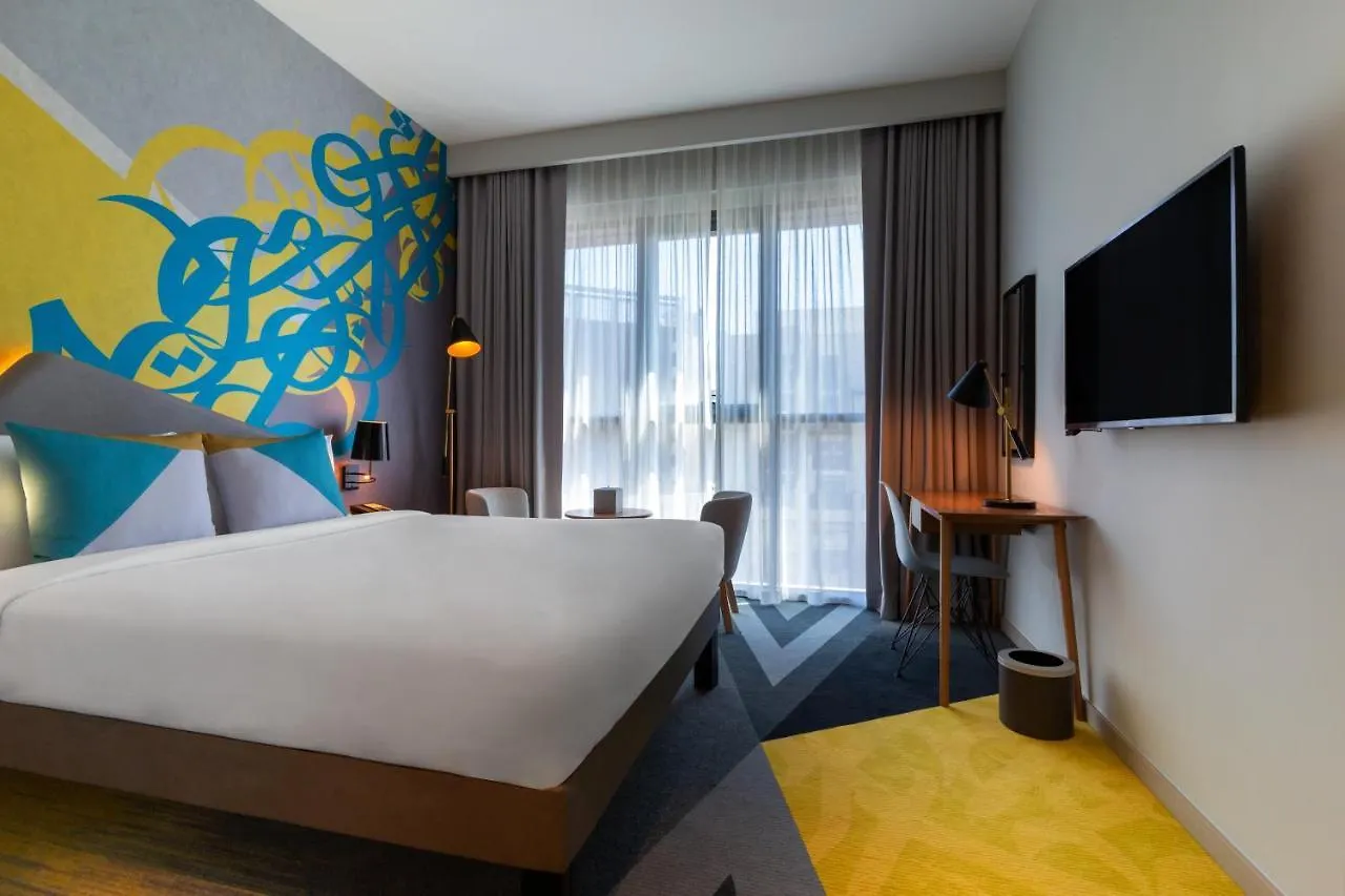 Hotel Ibis Styles Dubai Deira 3*,