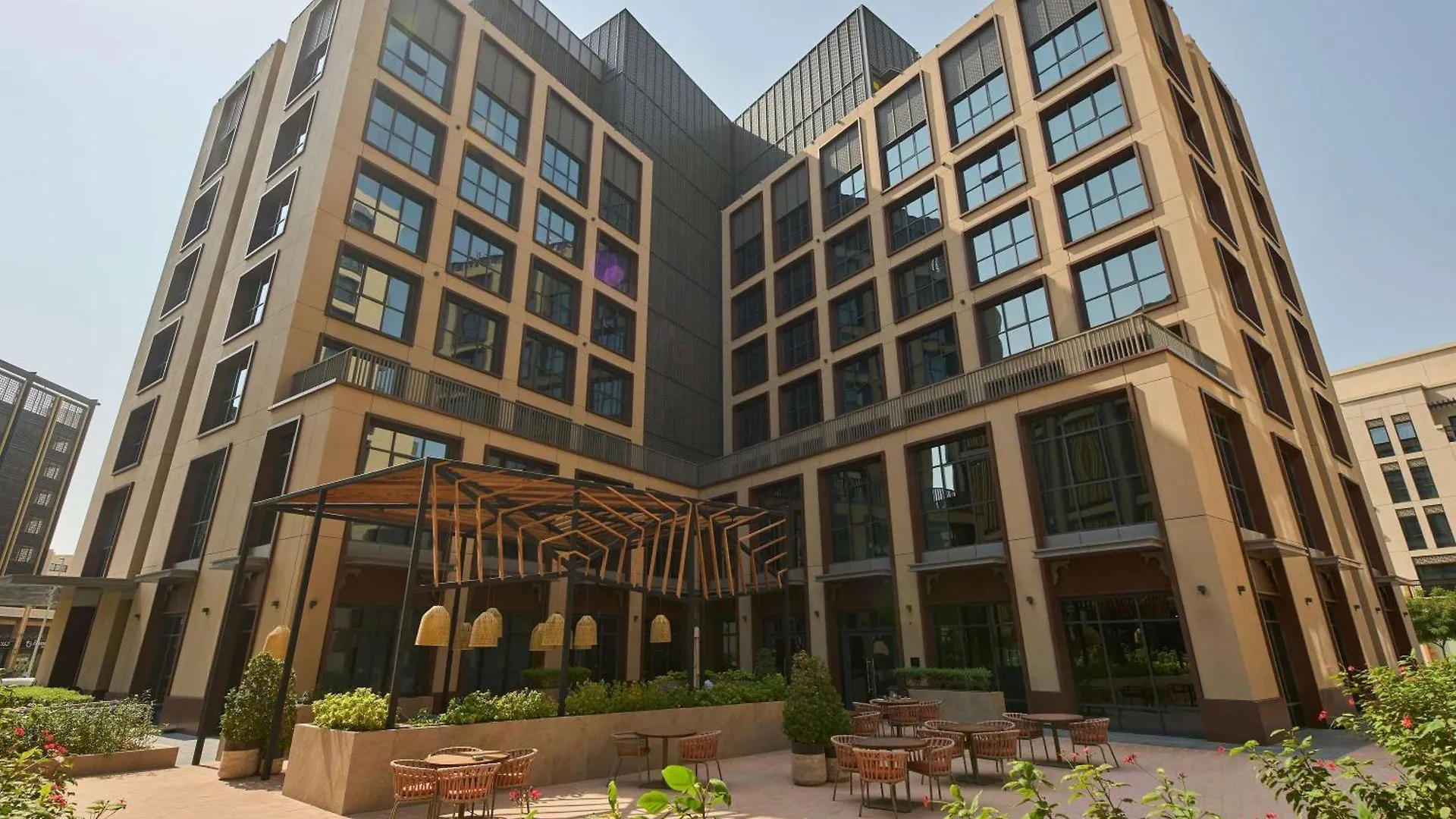 Hotel Ibis Styles Dubai Deira 3*,