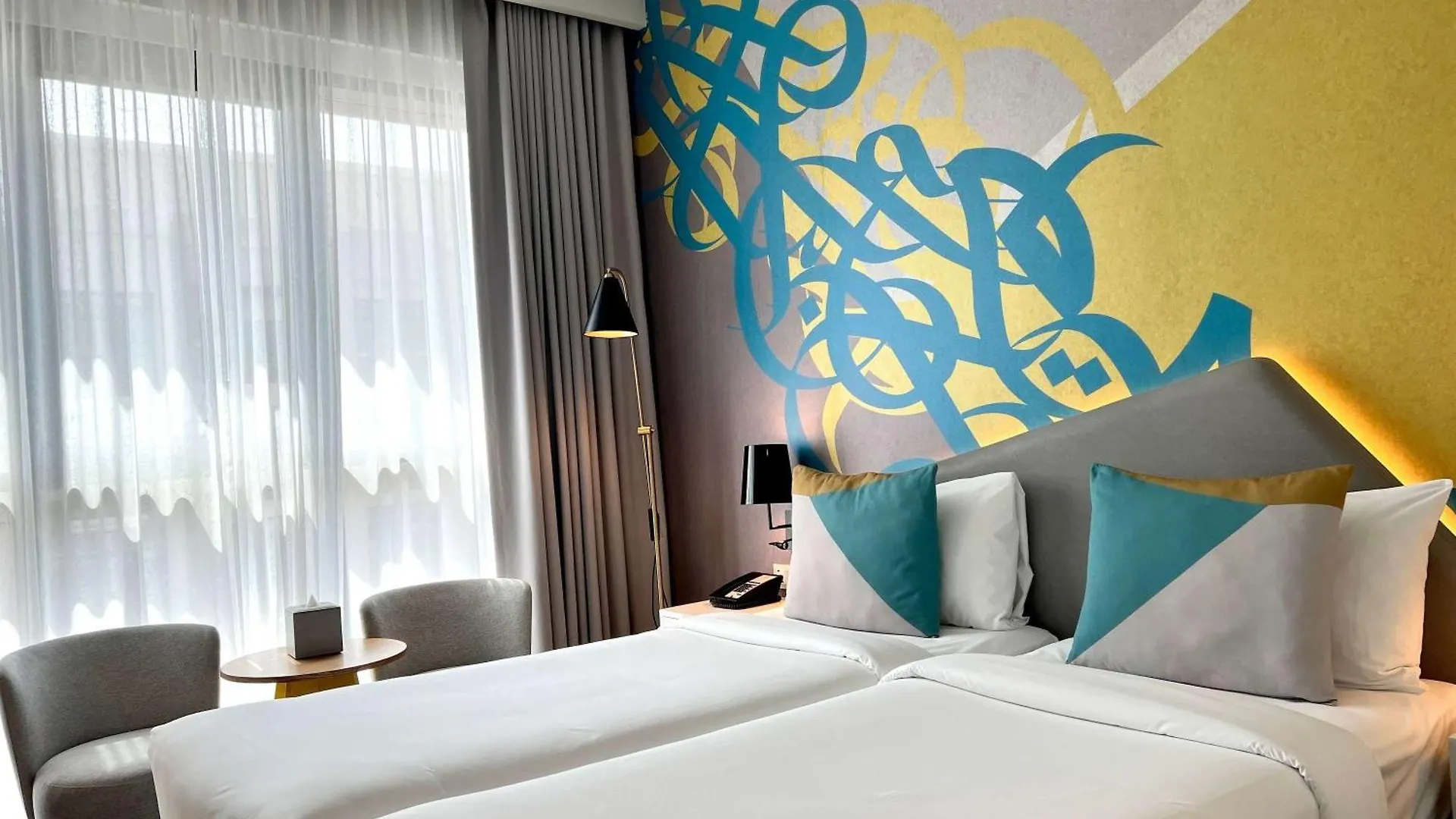Ibis Styles Dubai Deira 호텔